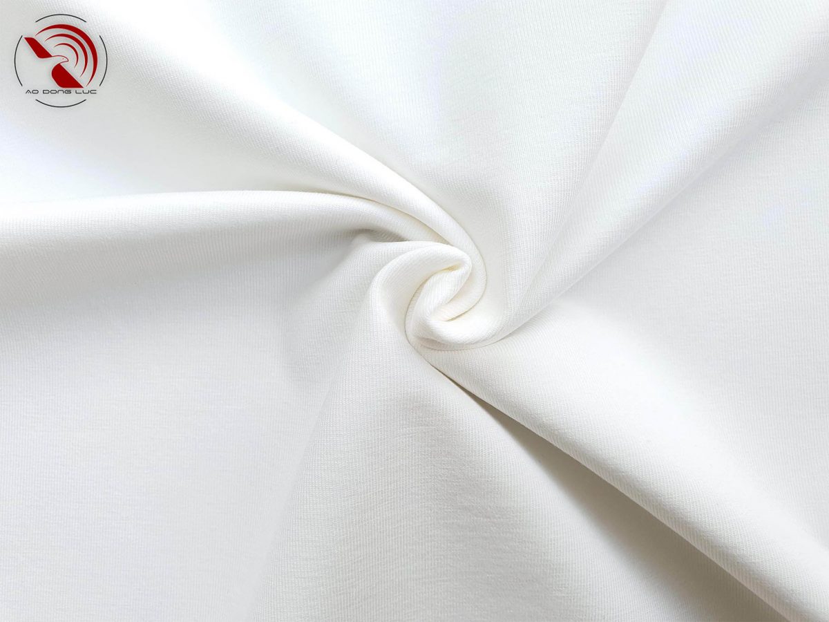 Chất vải áo thun cổ tròn ngắn tay cotton unisex màu trắng