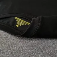 Áo thun cổ tròn đen - ao dong luc Chi tiết đường may móc xích cổ áo thun cổ tròn ngắn tay cotton cao cấp màu đen
