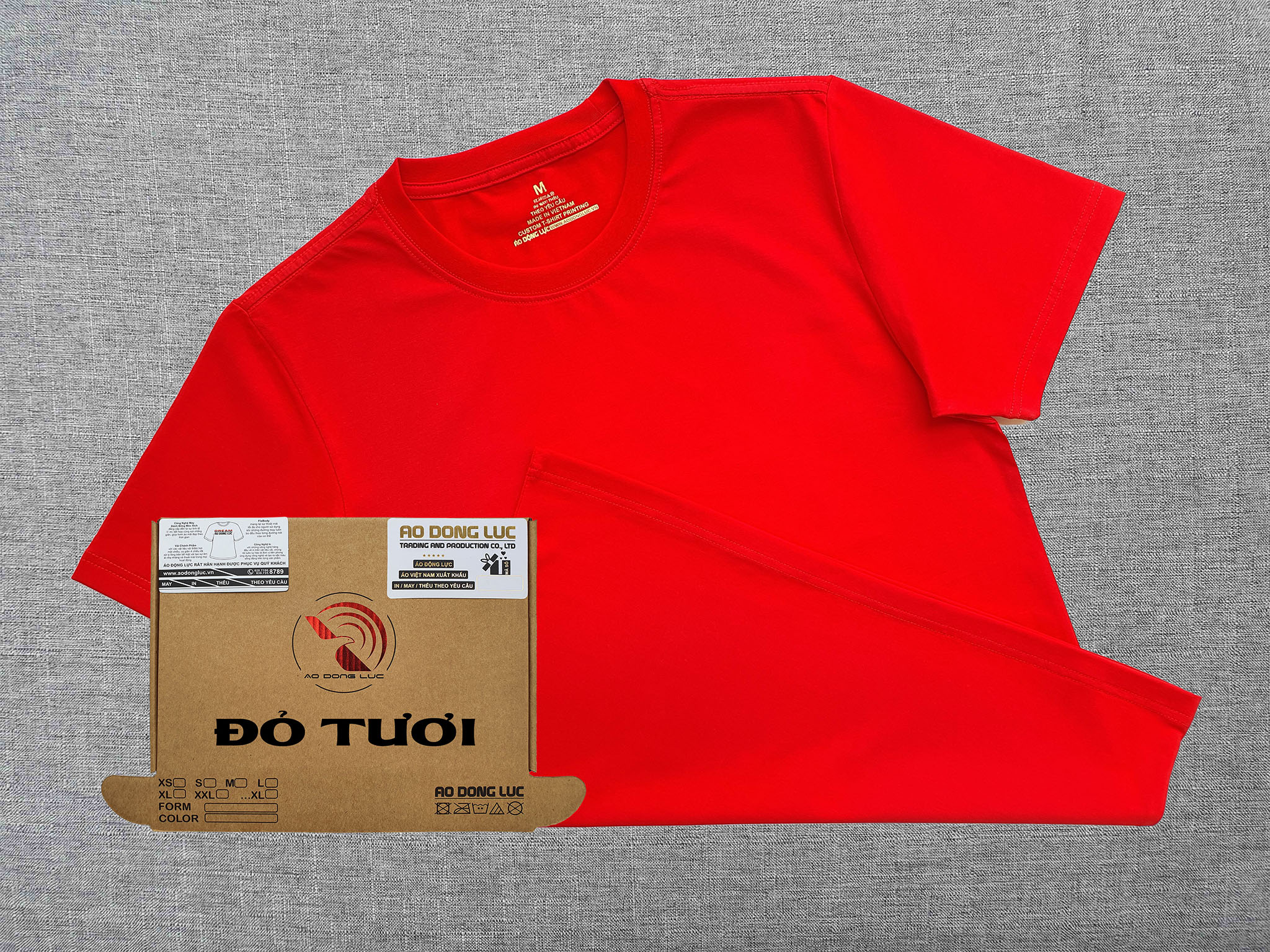 Áo thun cổ tròn đỏ tươi - AO DONG LUC Áo thun cổ tròn ngắn tay cotton cao cấp màu đỏ tươi