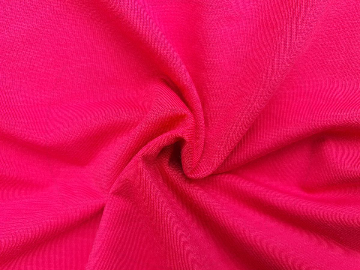 Hình chụp cận cảnh chất vải áo thun cổ tròn supe unisex màu hồng sen