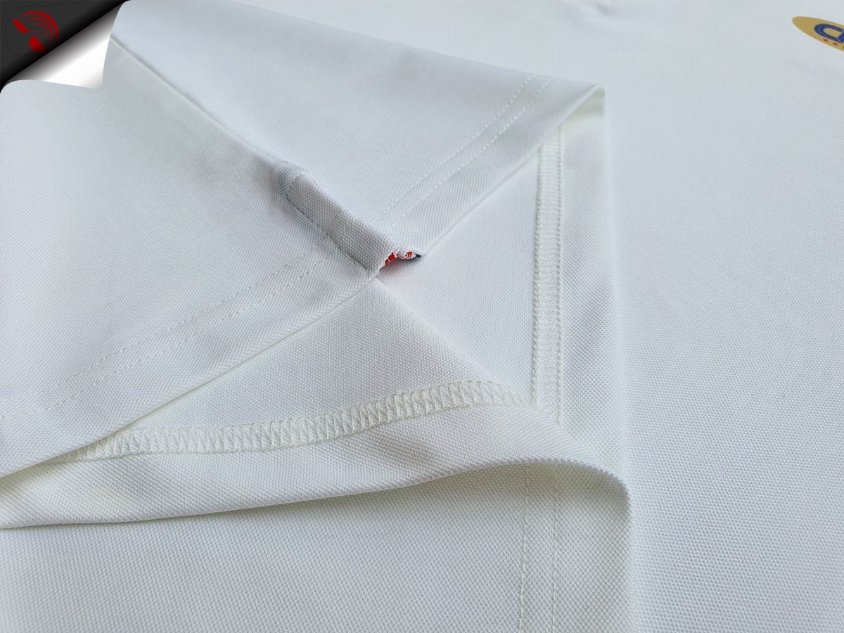 Hình chi tiết sản phẩm áo thun đồng phục polo bo sọc màu trắng