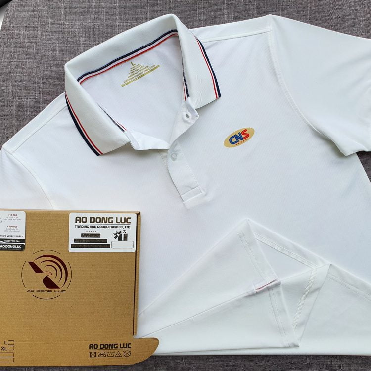 Đồng phục áo thun polo bo sọc màu trắng in kỹ thuật số logo