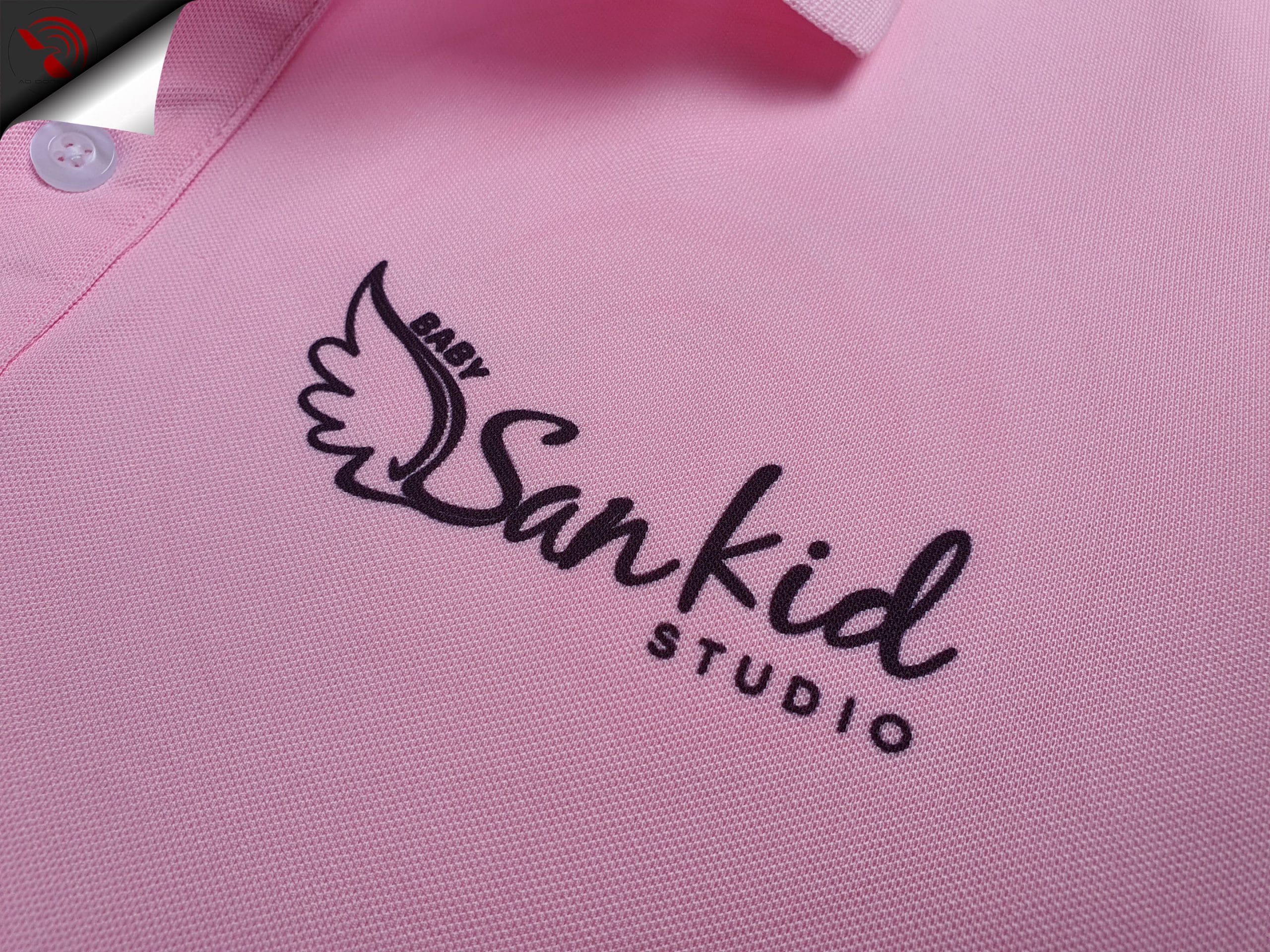 Hình in chuyển nhiệt lên áo thun đồng phục polo hồng phấn